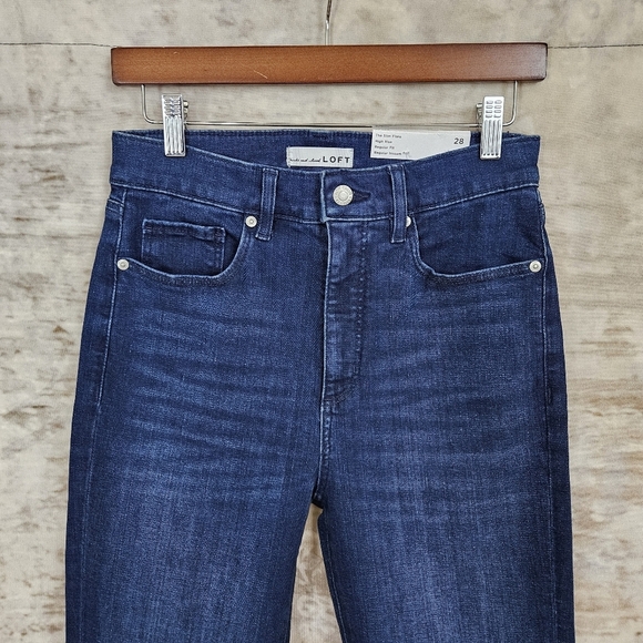 Loft Ann Taylor 28 / 6 The Slim Flare High Rise Jeans Denim Regular New W/ Tags - Picture 3 of 10
